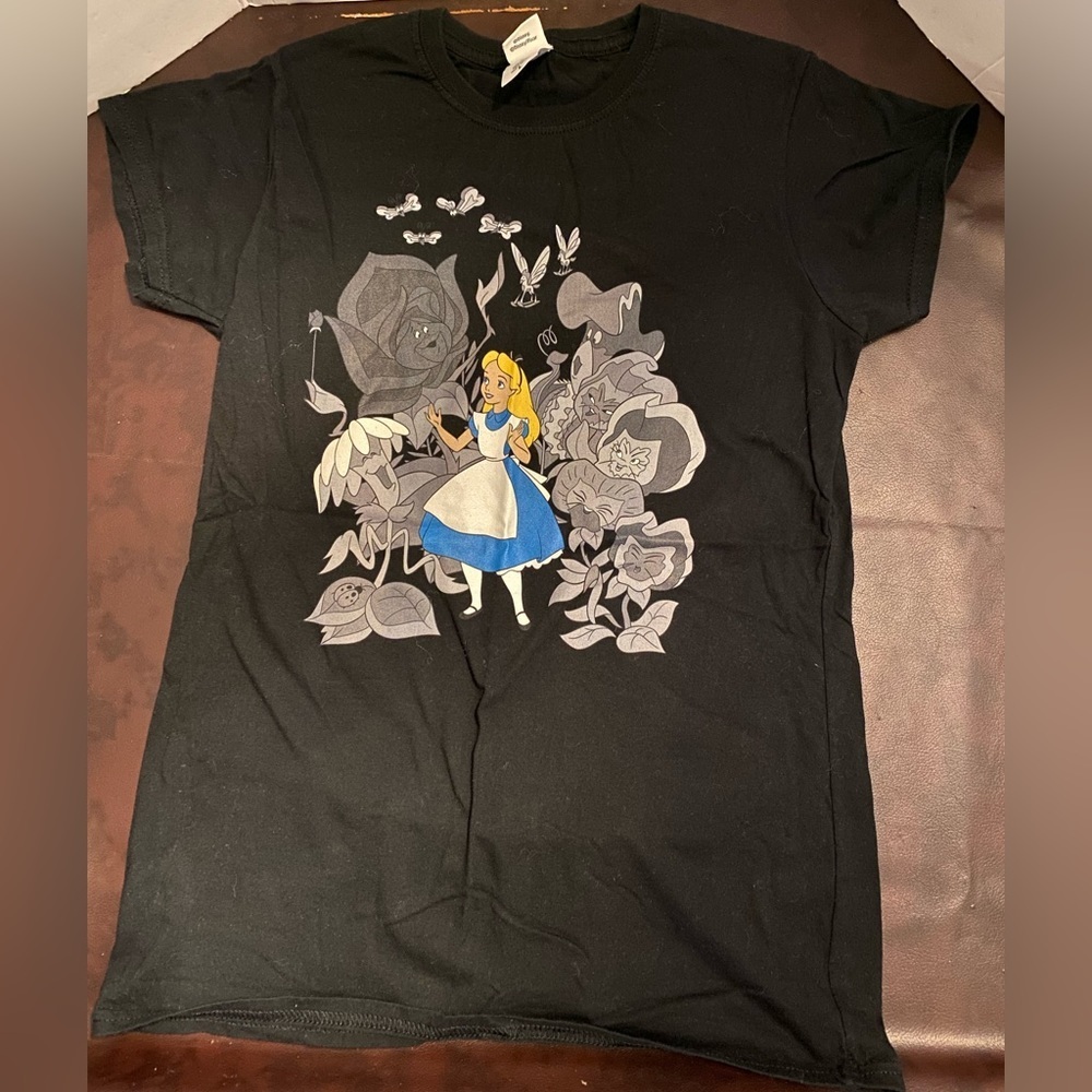 Alice baby tee